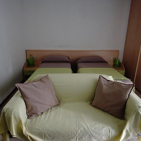 Residence Parmigianino Parma Bagian luar foto