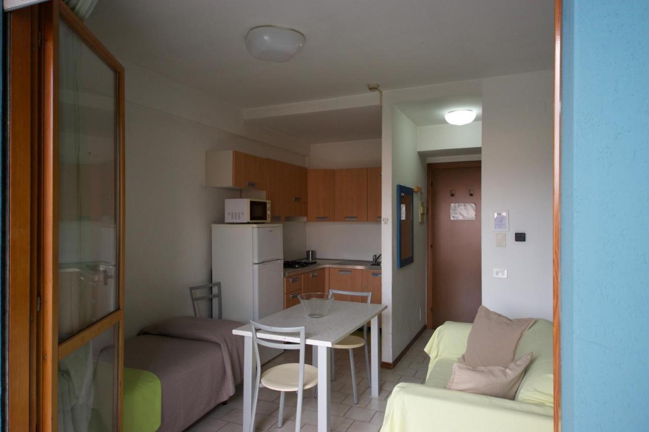 Residence Parmigianino Parma Bagian luar foto